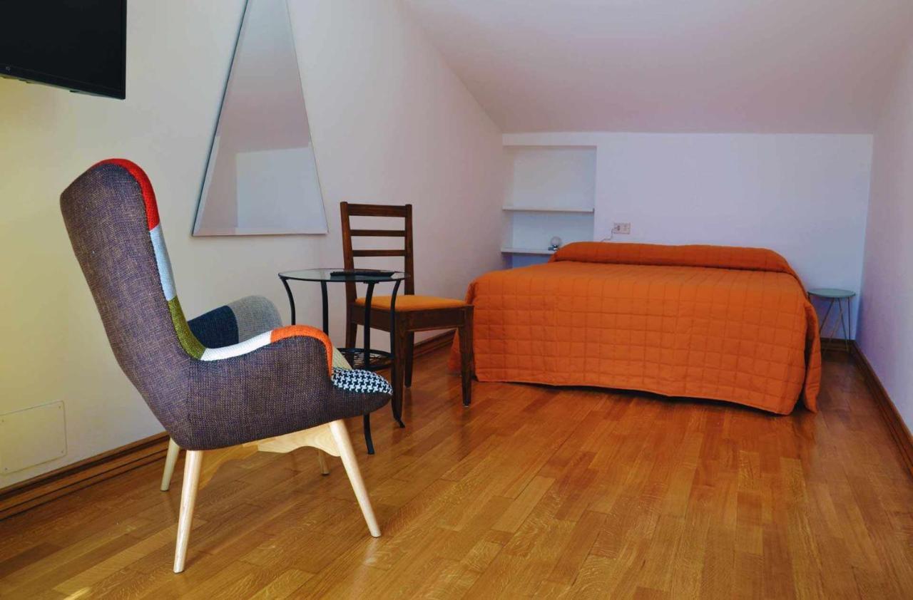 Beb Cornelia Bed and Breakfast Atri Buitenkant foto