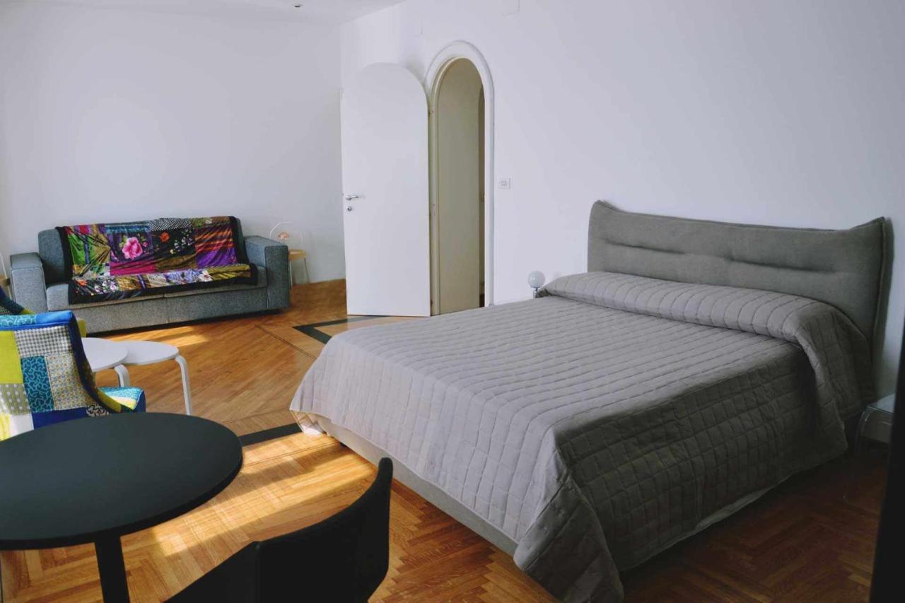 Beb Cornelia Bed and Breakfast Atri Buitenkant foto