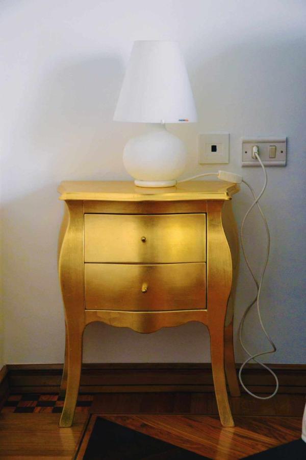 Beb Cornelia Bed and Breakfast Atri Buitenkant foto
